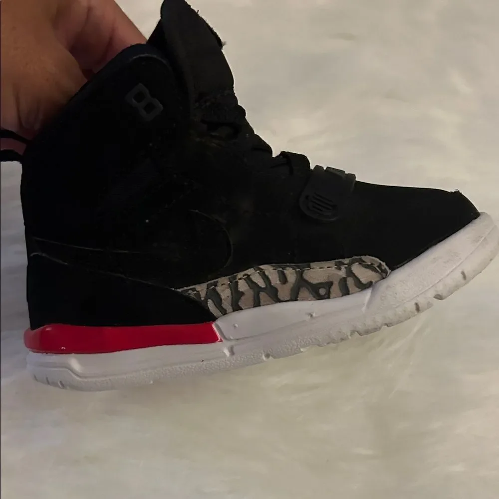 Jordan Legacy 312 (TD). Size 6c